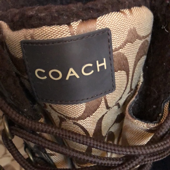 Coach Signature Winter Boots - Picture 5 of 5